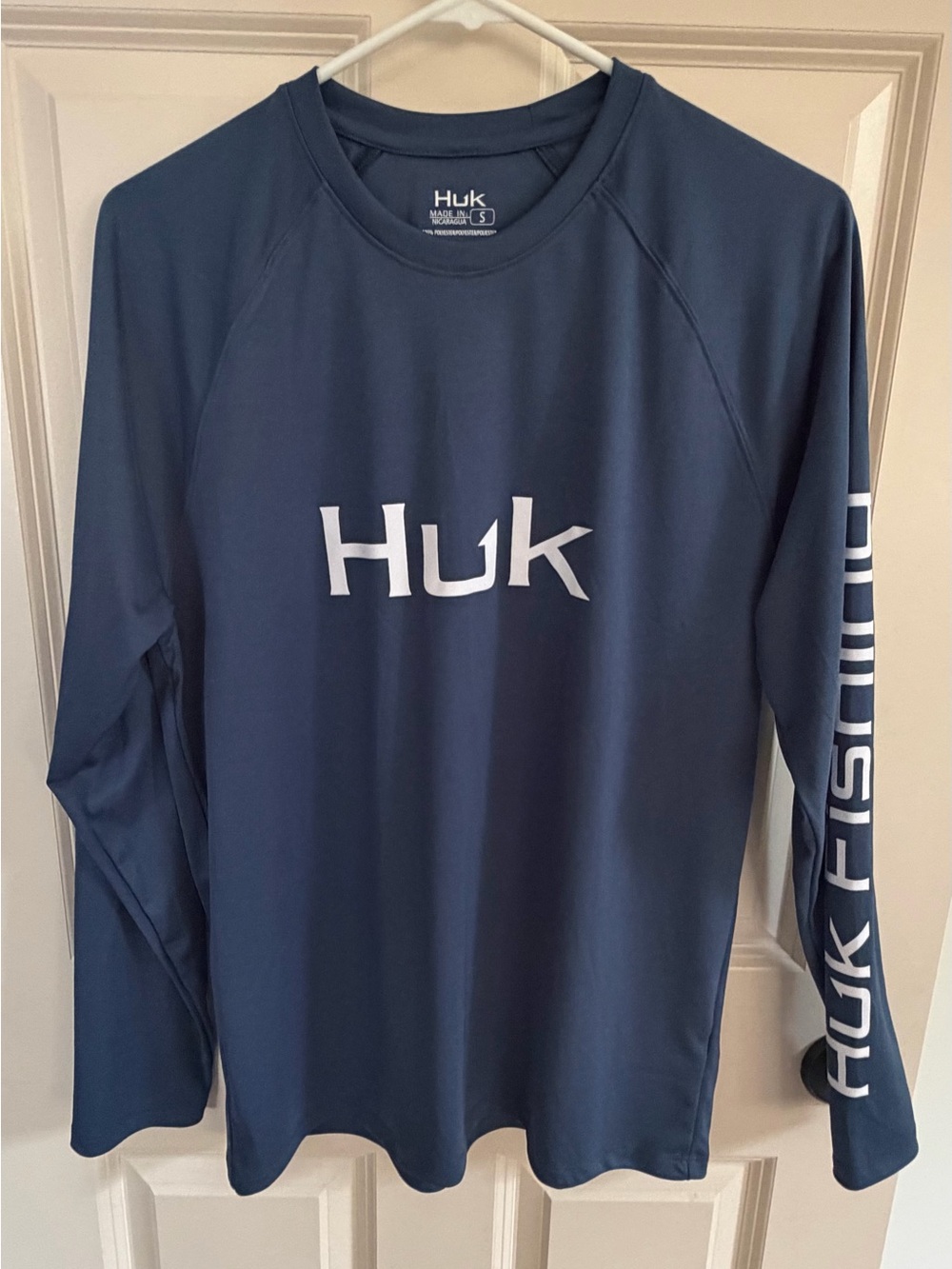 Huk Men's Long Sleeve Performance Shirt - Navy